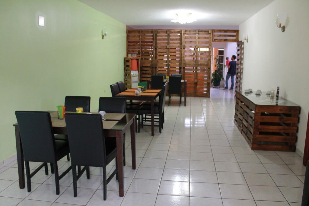 Hotel Casa Las Lomas Тегусигалпа Екстериор снимка