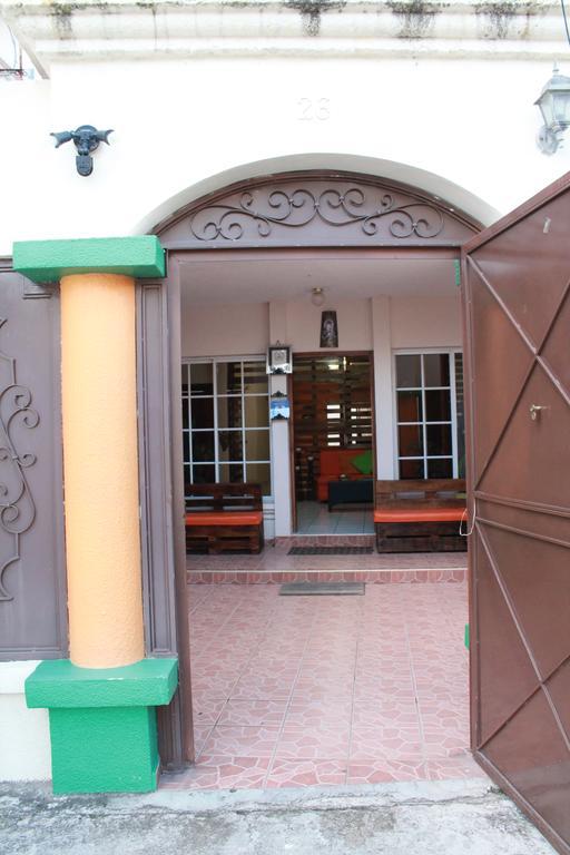 Hotel Casa Las Lomas Тегусигалпа Екстериор снимка