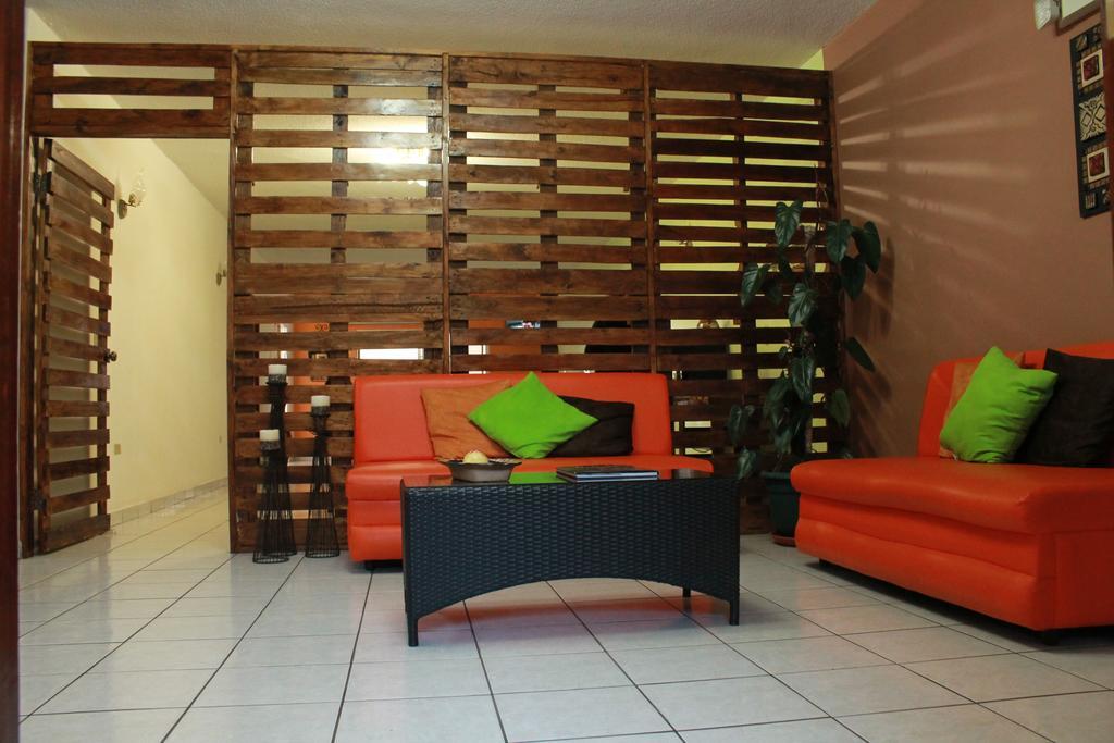 Hotel Casa Las Lomas Тегусигалпа Екстериор снимка